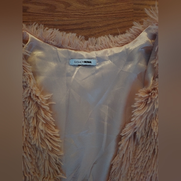 Fashion Nova Vest - Picture 2 of 4